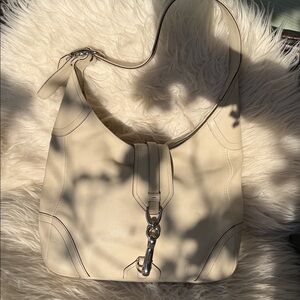 Coach Vintage Cream Hampton Leather Hobo Bag